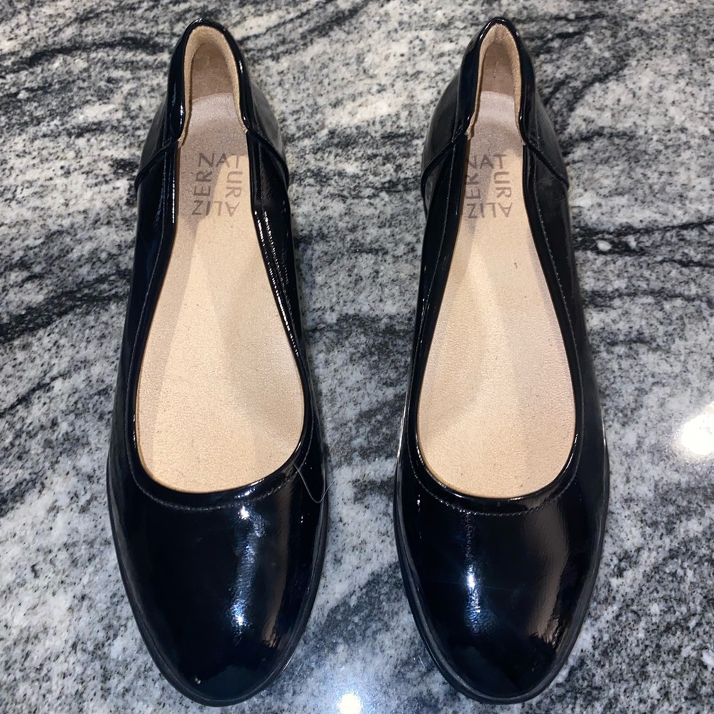 Naturalizer wedges